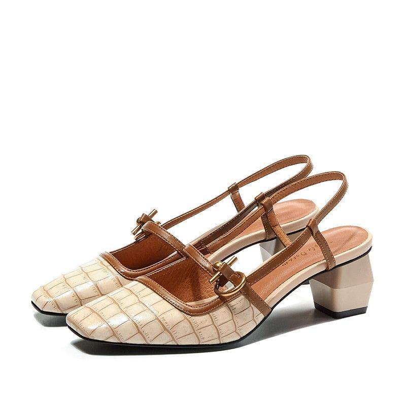 JO | Soft and airy sandals
